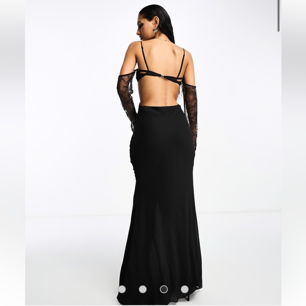 ASOS DESIGN Corset Detail Cold Shoulder Maxi Dress - Picture 4 of 4